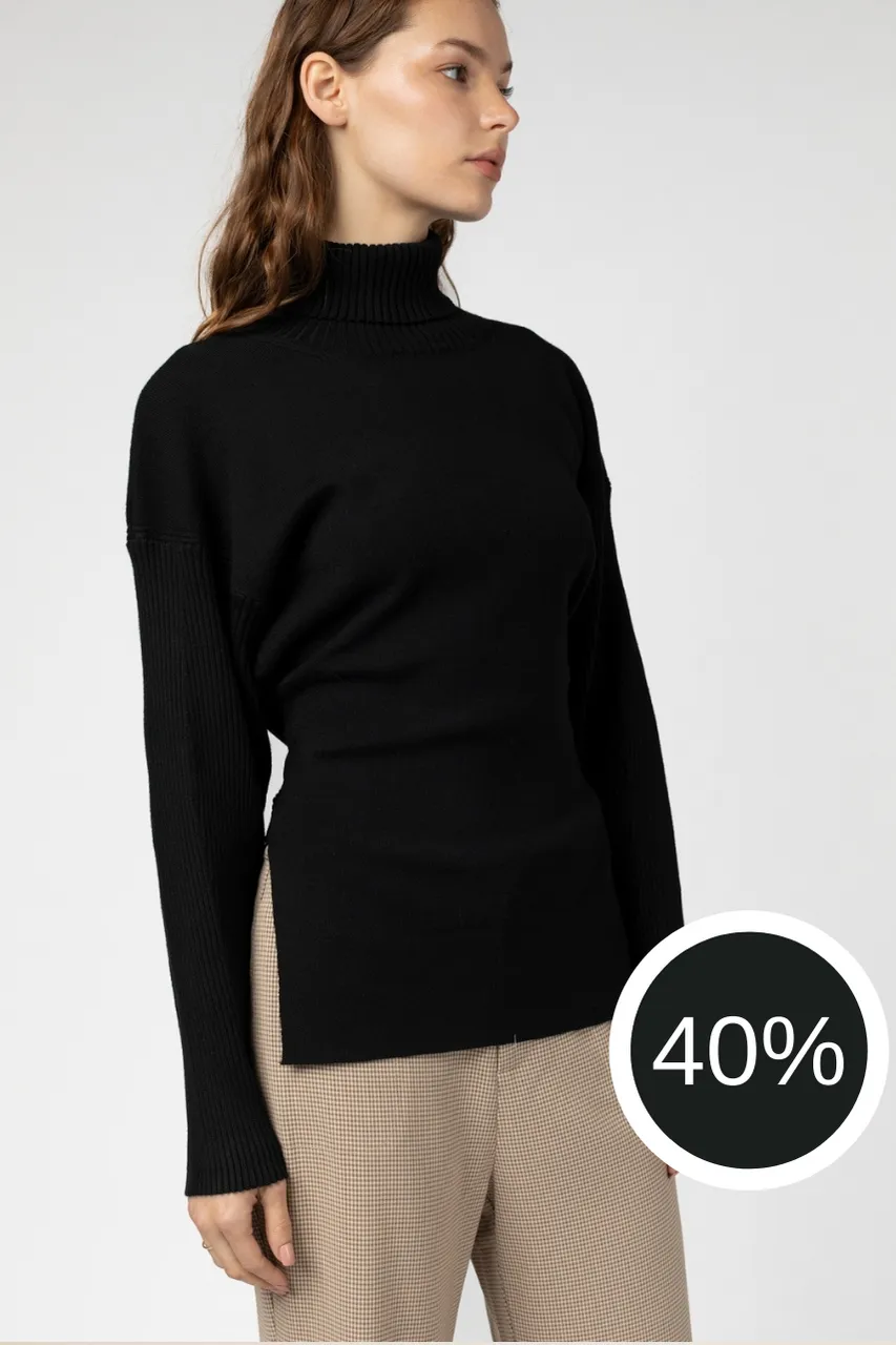 Pull Col Roulé Noir